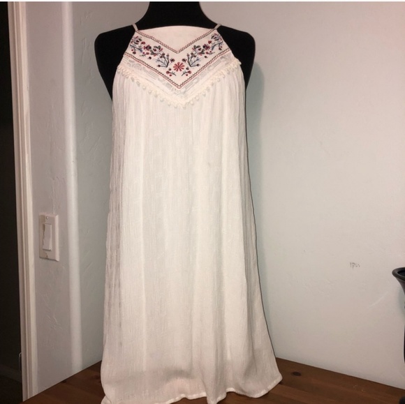 Dresses & Skirts - Cute swing dress.